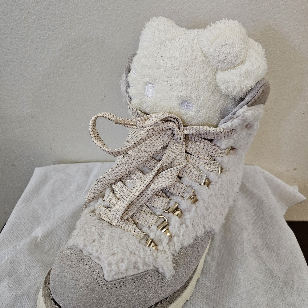 Hello kitty sneakers - Picture 6 of 6